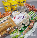 홍천군노인복지관, 식사배달 대기 어르신에 먹거리 꾸러미 지원