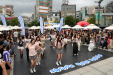 서대문 신촌, 다시 춤춘다! 랜덤댄스로 물드는 연세로