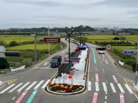 시흥 갯골생태공원 진입로 새단장 완료