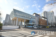 속초시립도서관, 개관 10주년 맞아 시민 문화 허브로 자리매김