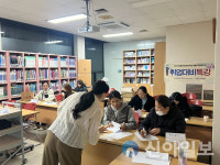 너브내행복나눔재단, 스마트폰 활용한 어르신 장수사진 봉사활동 운영