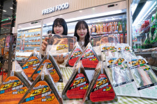 세븐일레븐, 한도초과 간편식 4종 출시…삼각김밥·샌드위치·도시락 확대