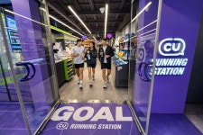 CU, 러닝 성지 여의도 한강변에 시그니처 매장