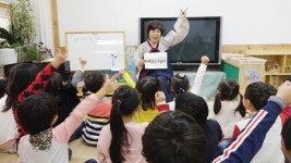 할머니의 무릎교육, 이야기할머니로 부활