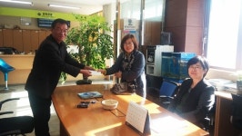 평창 봉평면생활개선회, 사랑의 성금 전달