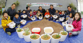 밀과 보리가 자라네~
