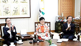 열린 세상-노래방 역사와 함께 한 국민애창곡