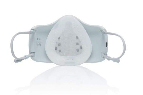 LG전자, 의료진에 전자식 마스크 2000개 기부 | 포토뉴스