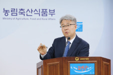 농식품부, 미승인 LMO 유채 폐기…“축소은폐 말라”