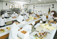 [기획-우리 쌀빵 기능 경진대회]...식빵‧단팥빵‧머핀 등 이제 쌀로 만들어 건강까지 챙기자