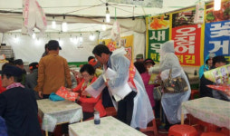 변산면 두포마을 주민, 전남서 마실축제 홍보