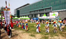 고은 선생 추모 전국농악대회, 5일 부안초등학교 운동장서