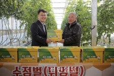 장수군 자체생산 수정벌 보급으로 농가소득 증대