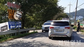 가뜩이나 좁은데 공사까지...추천로와 가리내로 사고 위험 커