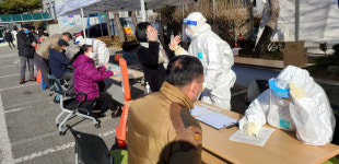 분주한 익산시 선별진료소