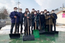 정읍시 장명동 주민자치위원회 제설작업 호평