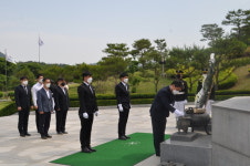 전북조달청, 호국보훈의 달 기념 참배