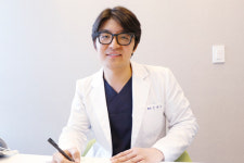 보톡스 시술, 부작용 줄이기 위한 주의사항은?