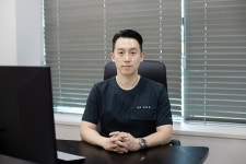 (칼럼)평발, 족부보조기 등 보존적 치료로 개선하려면?