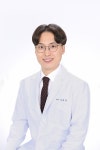 [칼럼] 몸 곳곳 쑤시는 교통사고 후유증, 척추관절 균형잡아야