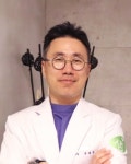 [칼럼] 여드름과 흡사한 지루성피부염, 적합한 치료와 재발방지 중요