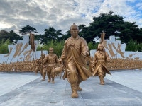 정읍 동학농민혁명기념공원·전봉준 장군과 동학농민군상 로컬 100 선정