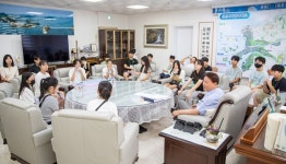 군산시, 진포초교 6학년 4반 학생들과 특별한 만남 눈길
