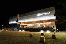 정읍시립미술관, 12일 특별기획전시 거장들의 하모니 개막