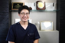 메모리성형외과의원, 피부 탄력과 미백, 결 개선에 도움되는 티타늄리프팅 도입