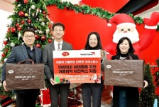 하림, 아침머꼬 조식지원 어린이들 위한 치킨박스 선물 전달