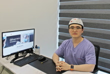 남성 탈모로 인한 헤어라인 변형, 비절개 모발이식으로 해결