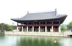 [SN여행] 뛰어난 건축미와 수려한 경관을 볼 수 있는 경회루 [서울 종로]