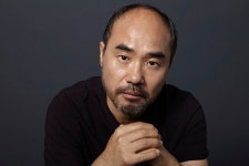 '태양의 후예'의 카리스마 윤중장 '강신일', 과거 간암 투병생활 밝혀져
