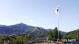 [SN여행] 사방에 서울의 랜드마크가 손에 잡힐 듯 한 북악산 [서울 종로]