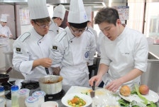 서울현대 호텔조리학과 과정, 미슐랭스타셰프 릴레이수업 진행