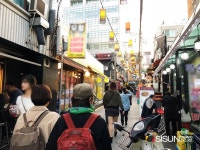 [SN여행] 한옥과 예스러운 가게들로 가득한 세종마을 음식문화거리 [서울 종로]