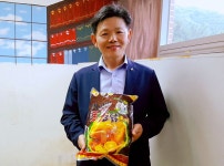 한국토종닭협회·버드내, 전방 군부대 훈제 토종닭 기부
