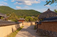 [10년 전 오늘] 유네스코 세계문화유산 등재 확정...안동 하회마을-경주 양동마을