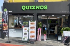 퀴즈노스, 관악구 서울대벤처타운역점 오픈