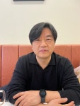 최강E.M.K학원 | [이코노믹's] '최강EMK학원' 박성준 원장 "학습(學習)을 온전히 이루어낼 수 있도록"