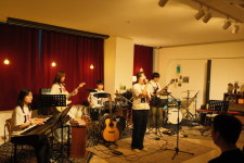 [이코노믹's] '비비실용음악학원' 전효탁 대표 "여러분의 일상에 작은 행복과 온기를 더할 수 있도록 "