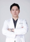 [이코노믹s] 신사에그의원 김동준 대표원장 오랜 시간 안정적으로 좋은 상태를 유지할 수 있는 서비스를 지향