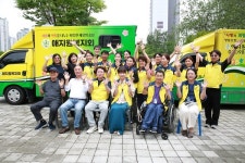 애지원복지회, 초복 맞아 삼계탕 400인분 나눔…복지 현장 전문인력 양성도 본격화