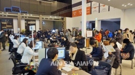 위례 호반가든하임 견본주택, 1만여 명 몰려