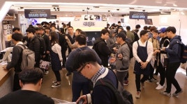 유통업계도 4차 산업에 눈길…VR·AR로 고객 유혹