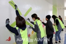 [포토] 라인건설, 희망의 아동센터 만들기 봉사활동 진행