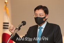 [포토오늘] 민주화추진협의회 학술세미나 개최