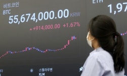 5만 달러 넘긴 비트코인, 관련주 승승장구 계속?