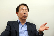 [인터뷰] YS차남 김현철 
