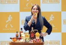 [포토오늘] 씨엘(CL)과 함께하는 조니워커 글로벌 캠페인 KEEP WALKING